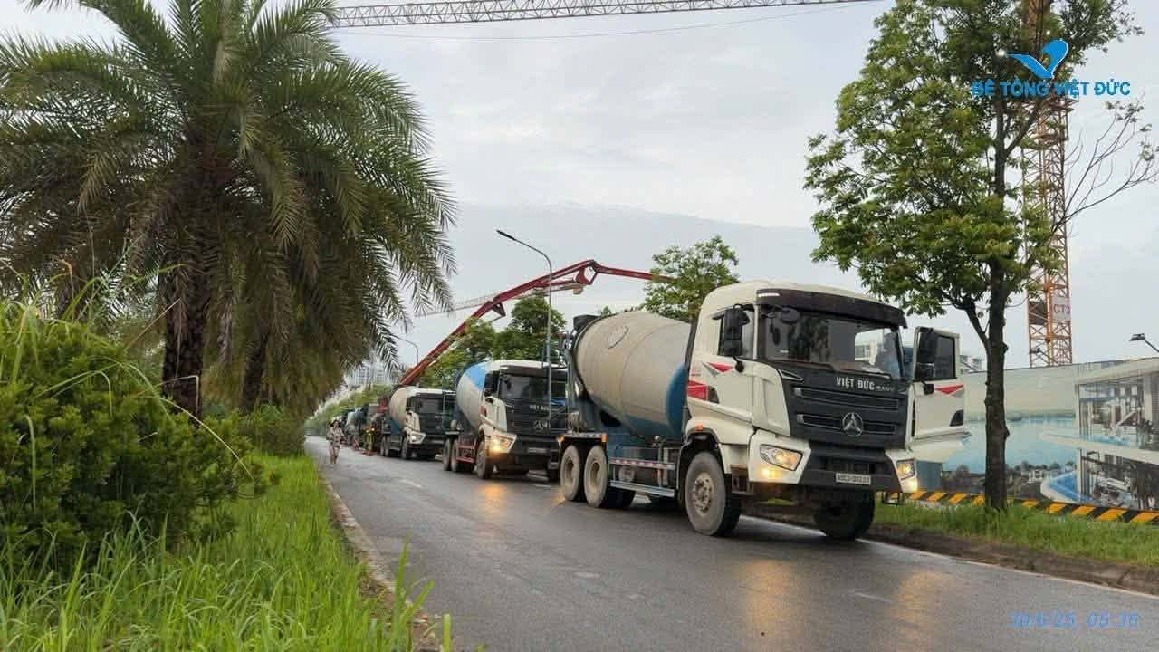 xe trộn sany