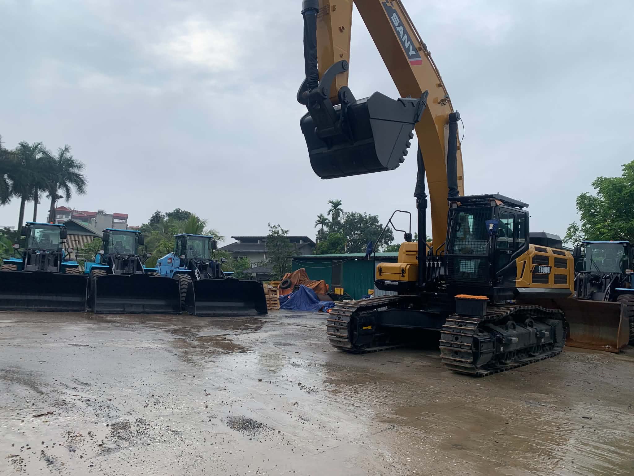 máy xúc sy500h