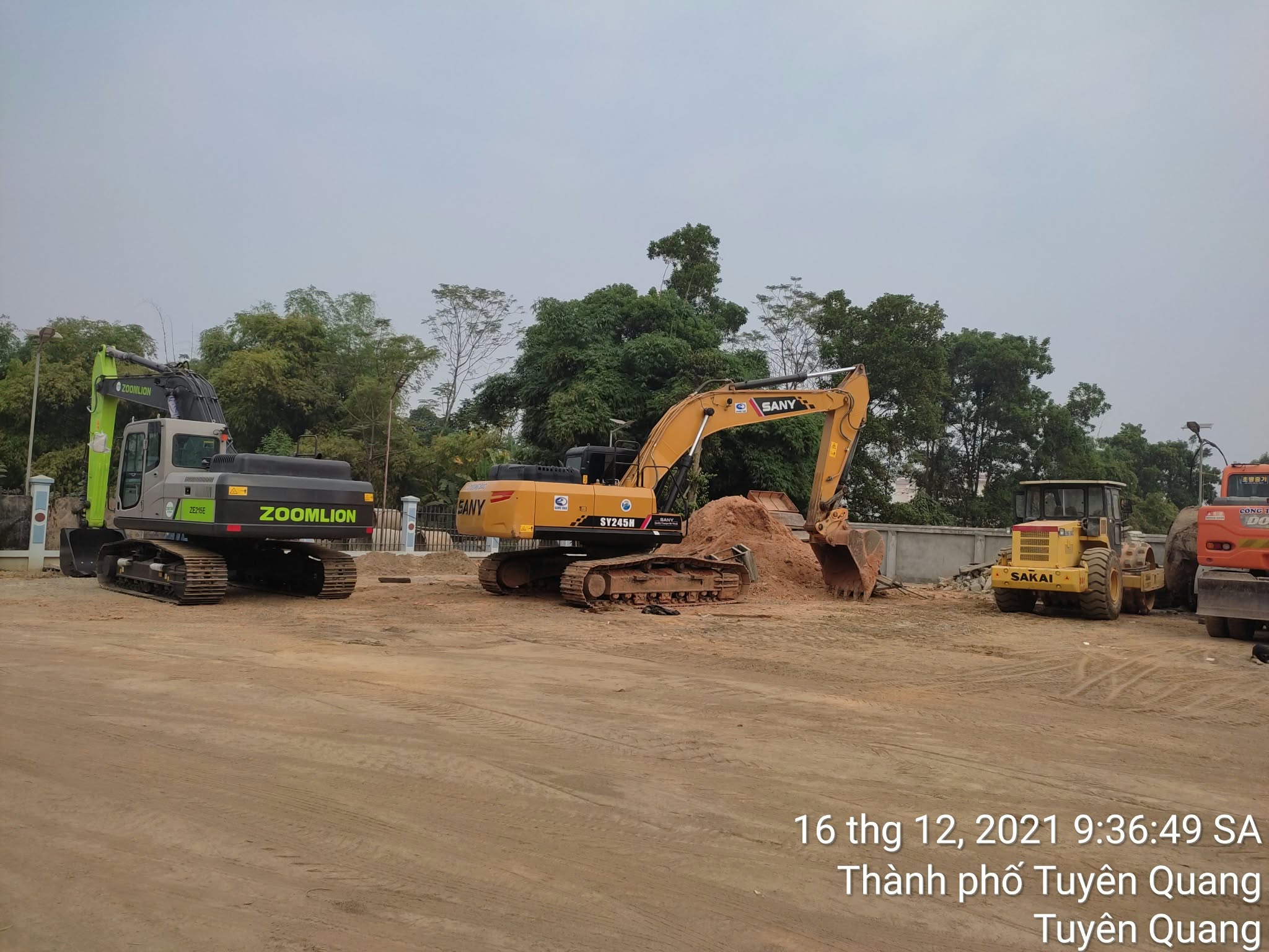 máy xúc SANY tại tuyên quang