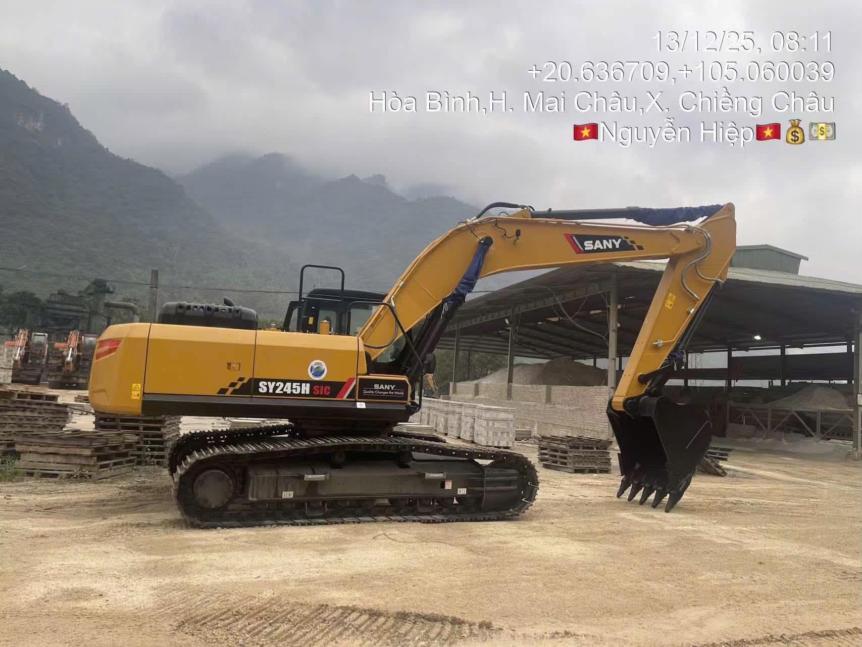 máy xúc sany
