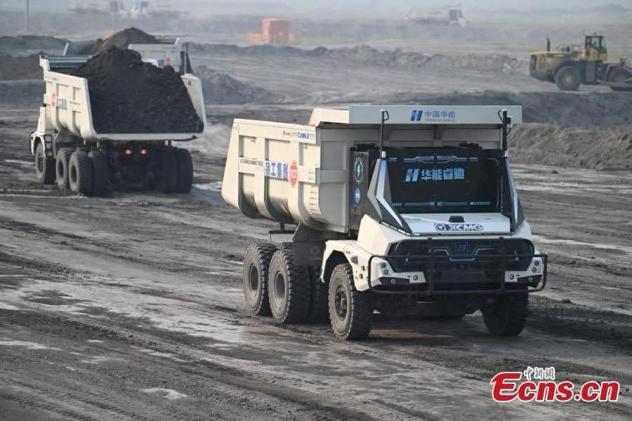 Trung quốc triển khai xe tải điện chạy mỏ tự lái quy mô lớn tại mỏ Yimin Nội Mông thử nghiệm khai thác mỏ tự động