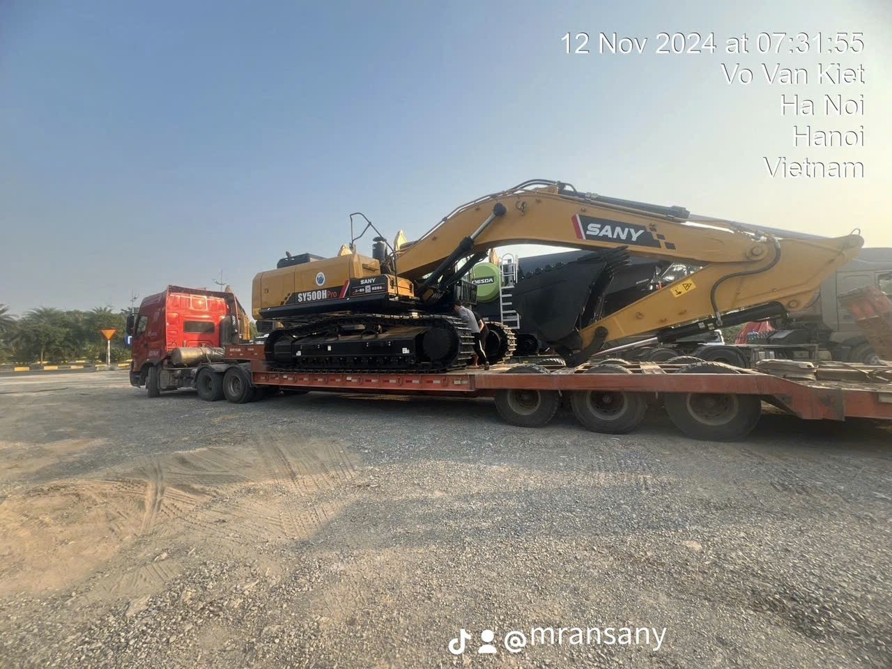 Các loại gầu xúc: Hướng dẫn đầy đủ năm 2025 về kích thước, công dụng và chiến lược mua hàng
