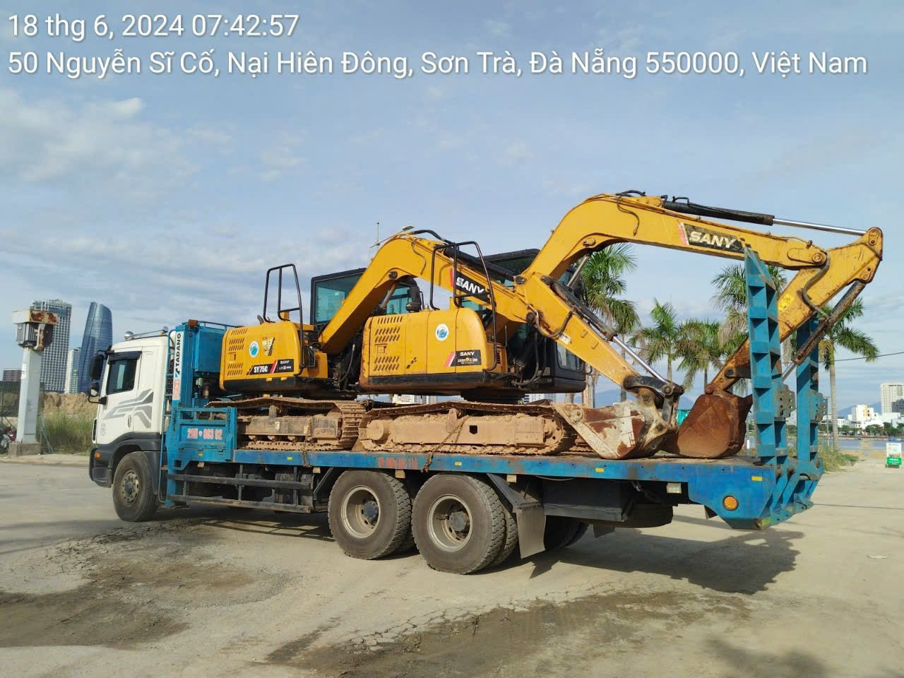 máy xúc sany