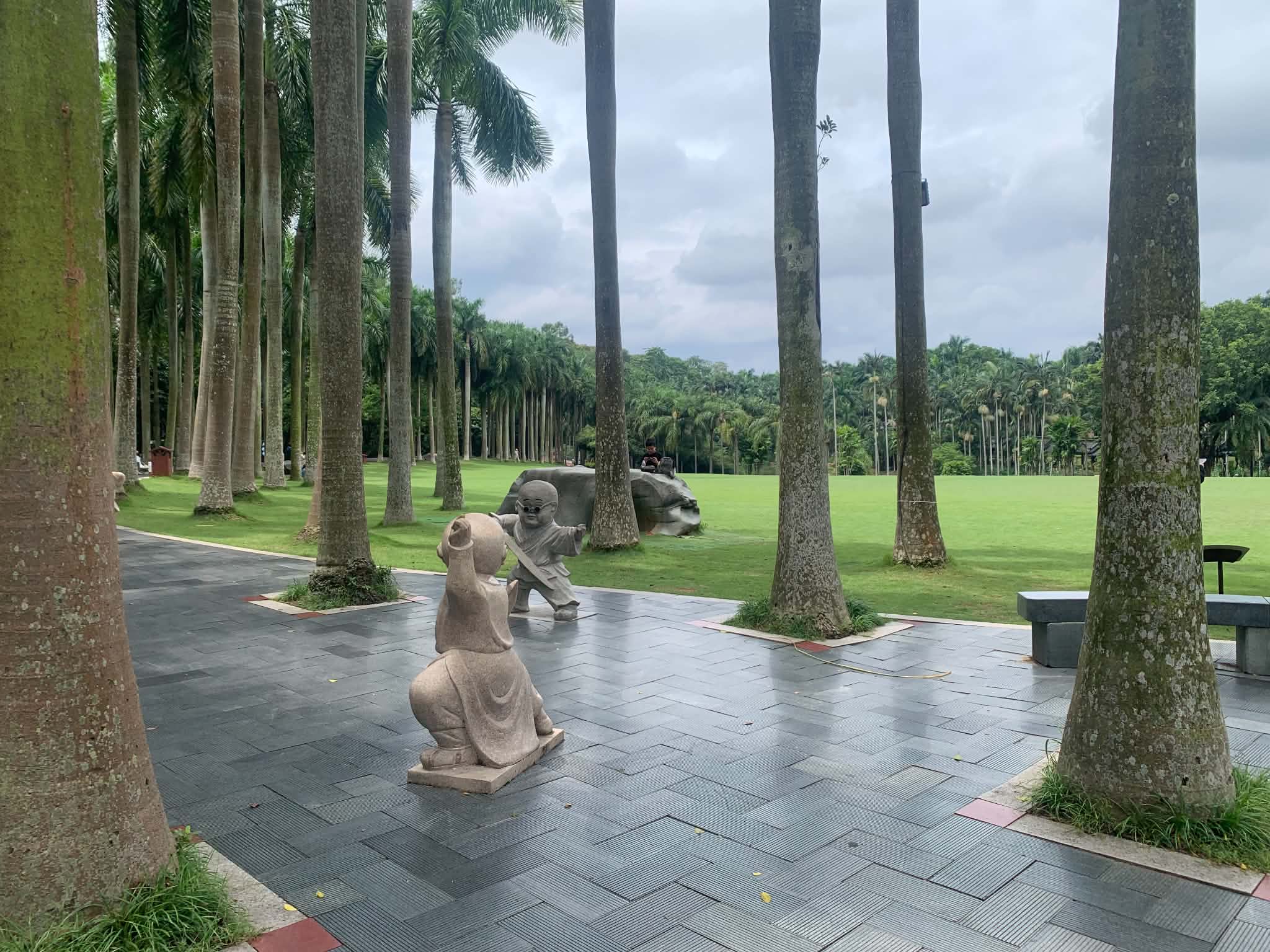 núi thanh tú