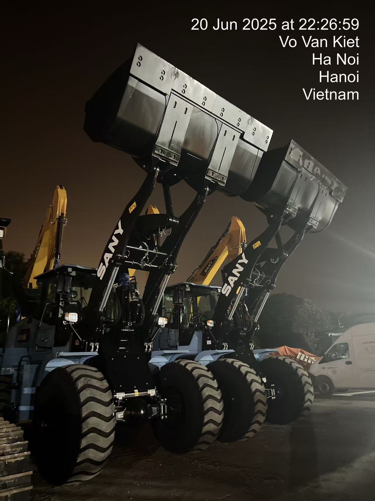 Giới thiệu máy xúc lật điện SANY SW936E gầu 2 khối