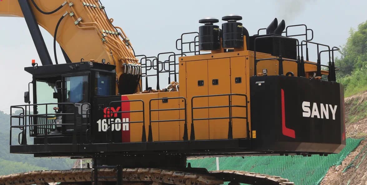 Máy xúc đào cỡ lớn SANY® Mạnh mẽ. Nhanh chóng. Tiết kiệm nhiên liệu.