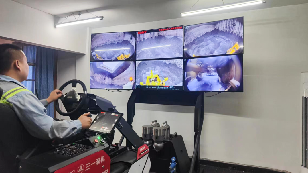 xúc lật 5g