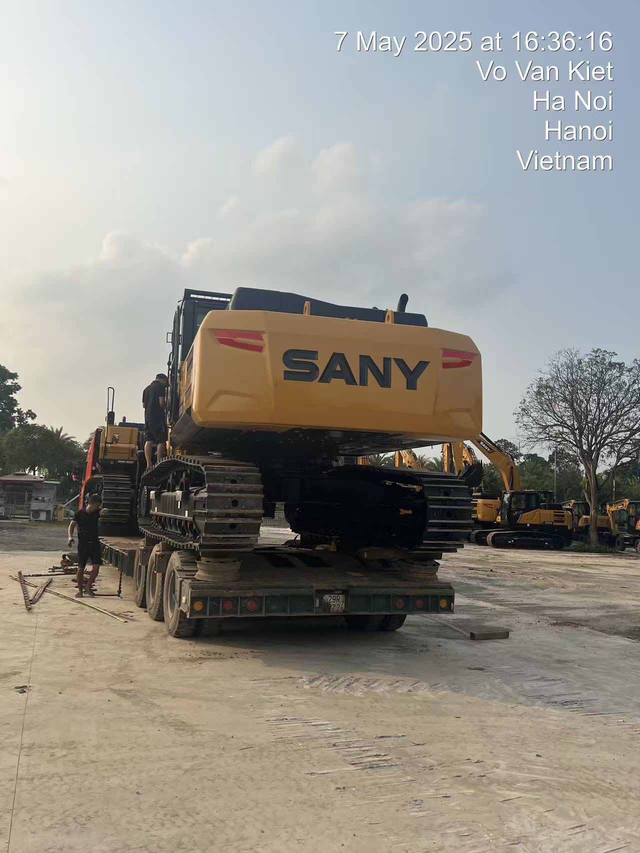 máy xúc sany