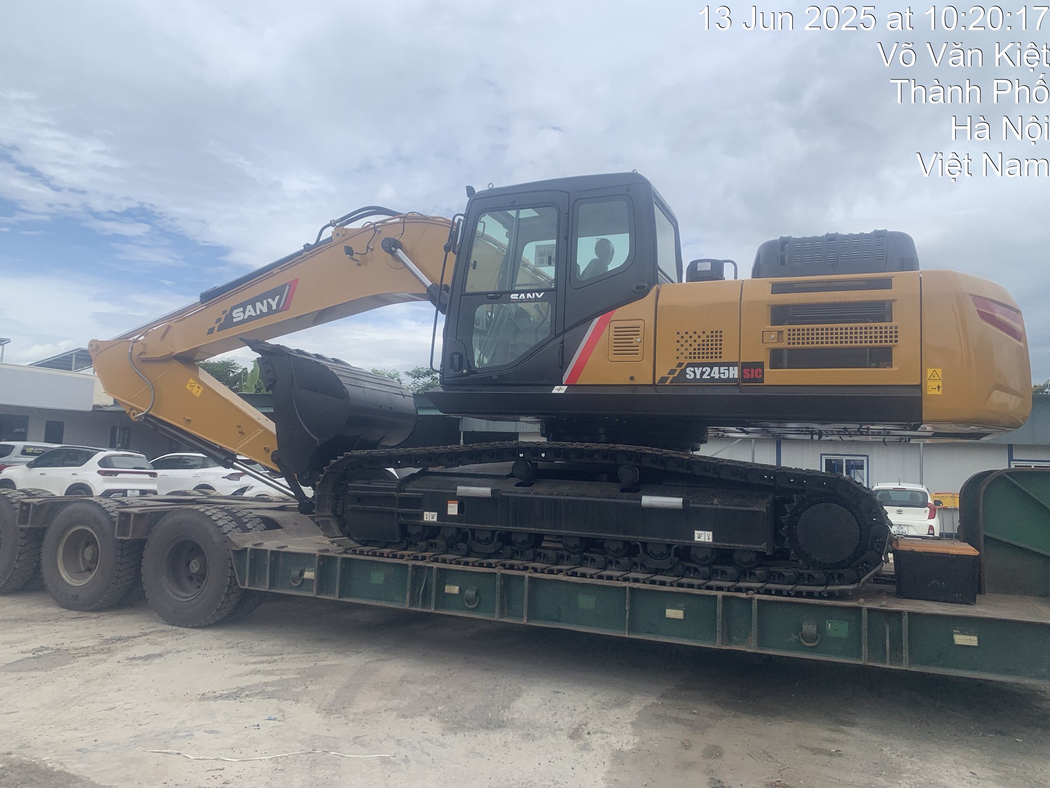 máy xúc sany sy245h