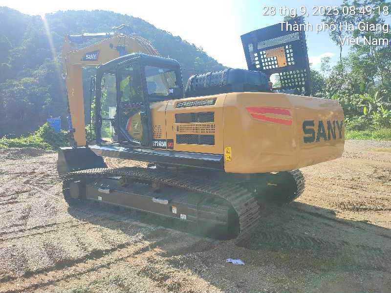 máy xúc sany