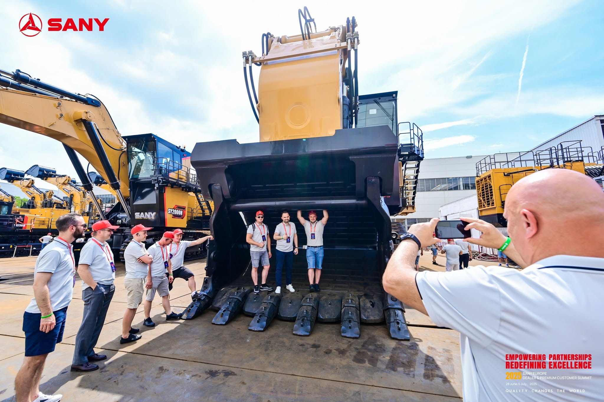 Các đại lý Châu Âu của SANY thăm Nhà máy ở Trung quốc 2025