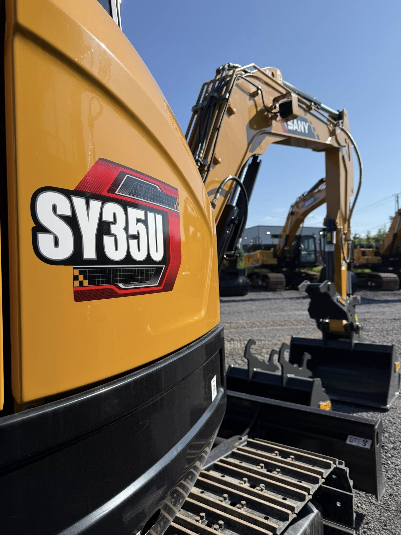 máy xúc sany sy35U