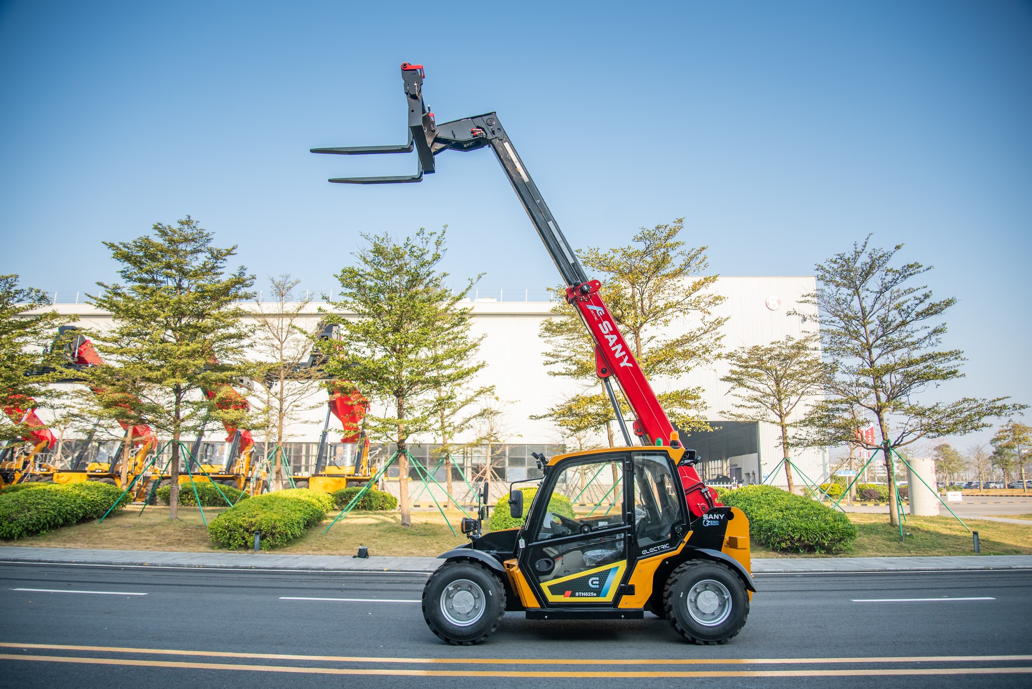 SANY STH625E : xe nâng hạ hoàn toàn mới – Được chế tạo cho thành phố, sức mạnh cho tương lai