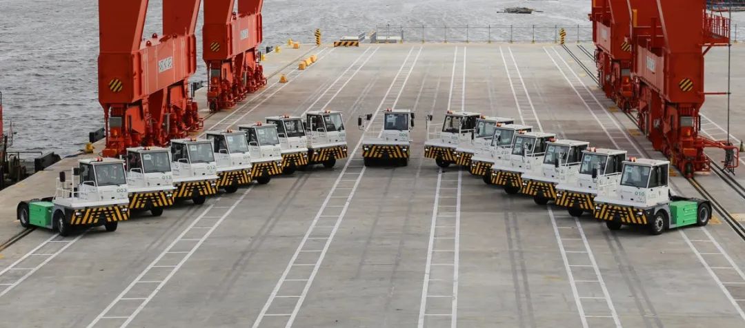 máy kéo điện sany