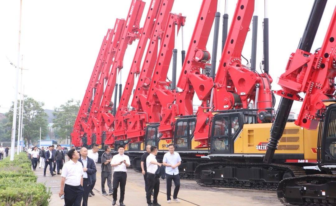 khoan cọc nhồi SANY