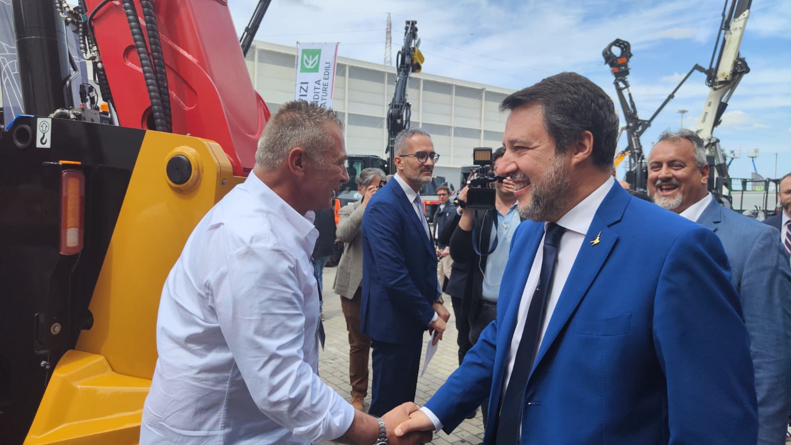 Chào mừng chuyến thăm của Phó thủ tướng Italia - Bộ trưởng Matteo Salvini tại Hội chợ ở Edil Expo Roma 2025