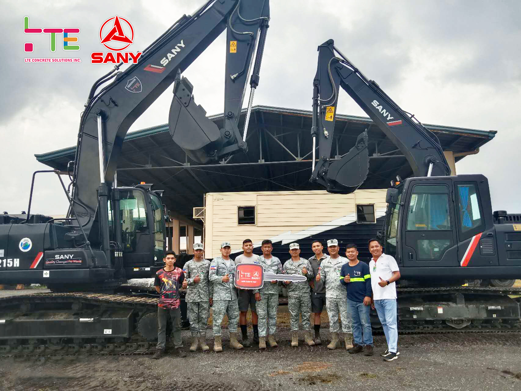 máy xúc đào SANY