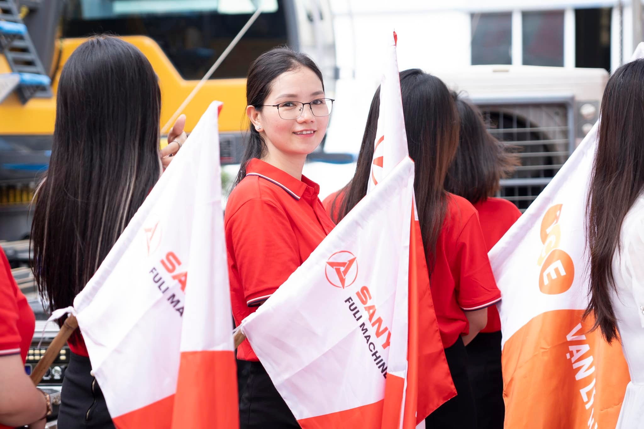 nhân viên dịch vụ