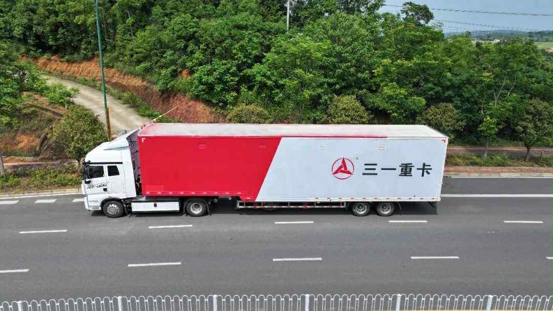 Xe tải điện Jiangshan SE636 chạy 1km hết 1kwh điện - thật hoàn hảo