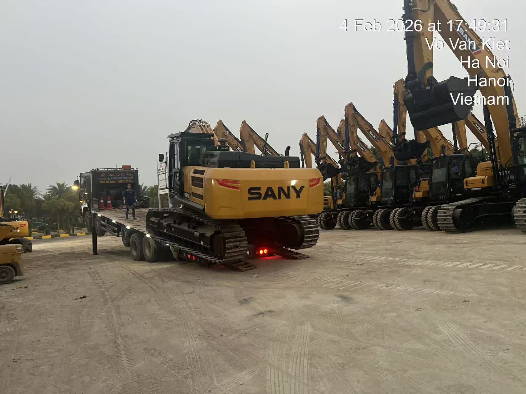 máy xúc sany