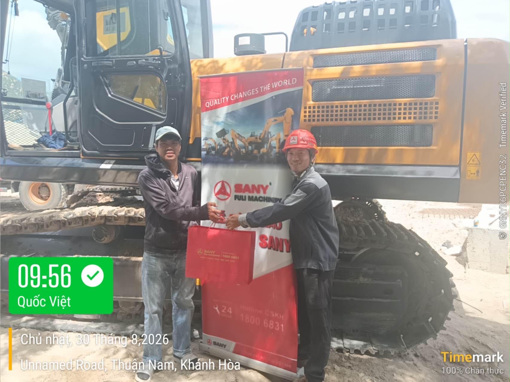 máy xúc sany