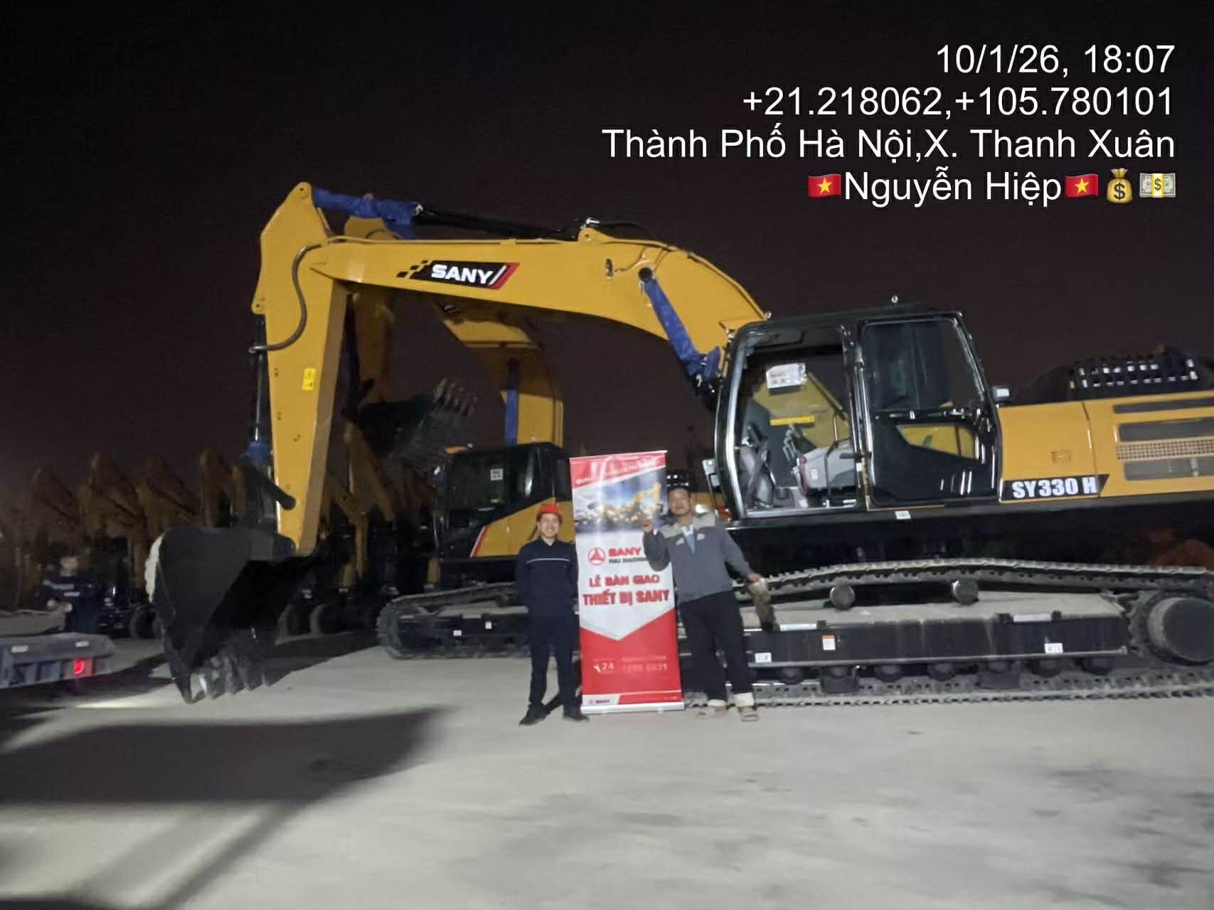 Bàn giao 02 máy xúc SANY SY330H ngày 10.1.2026