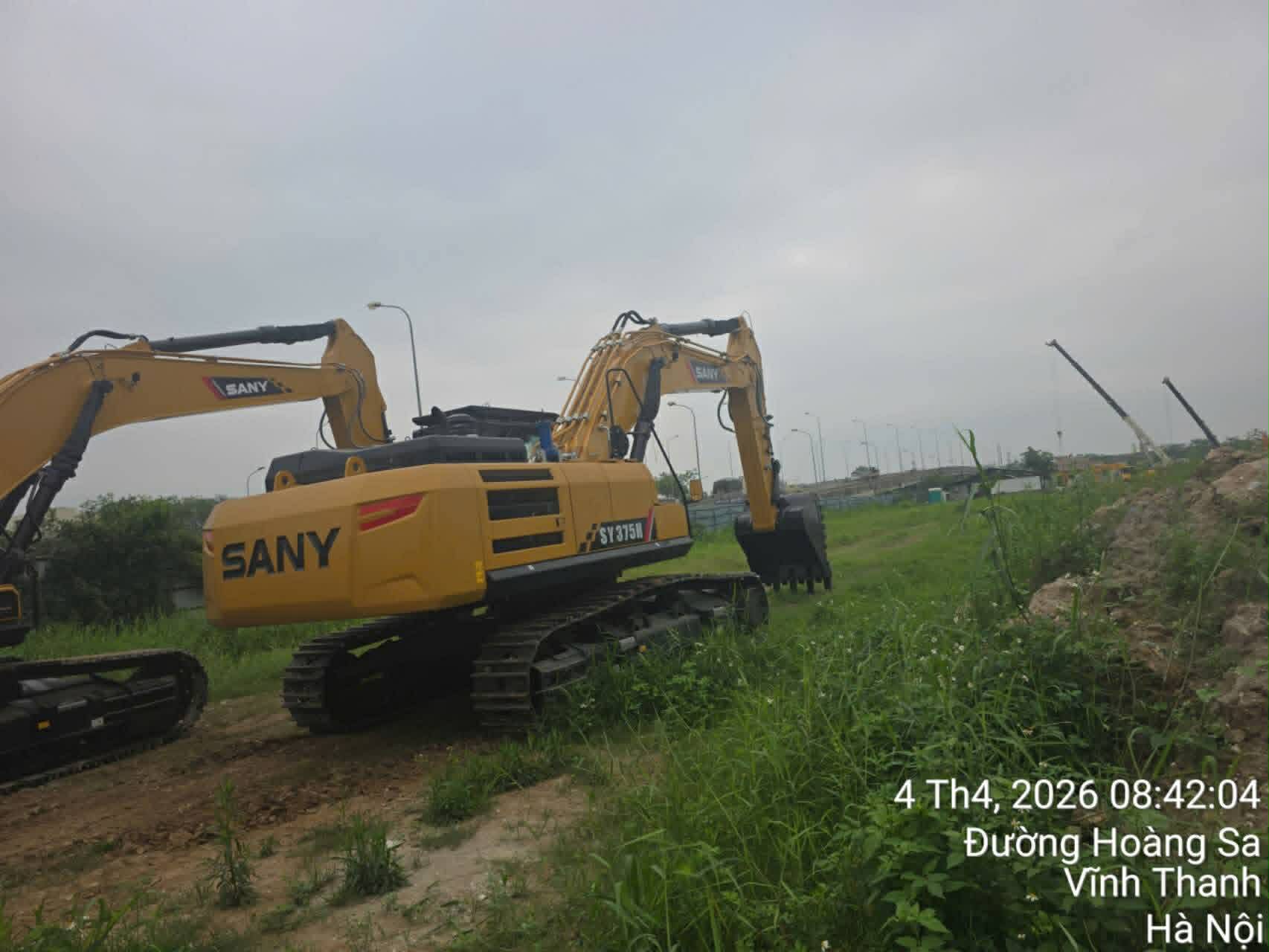 máy xúc sany