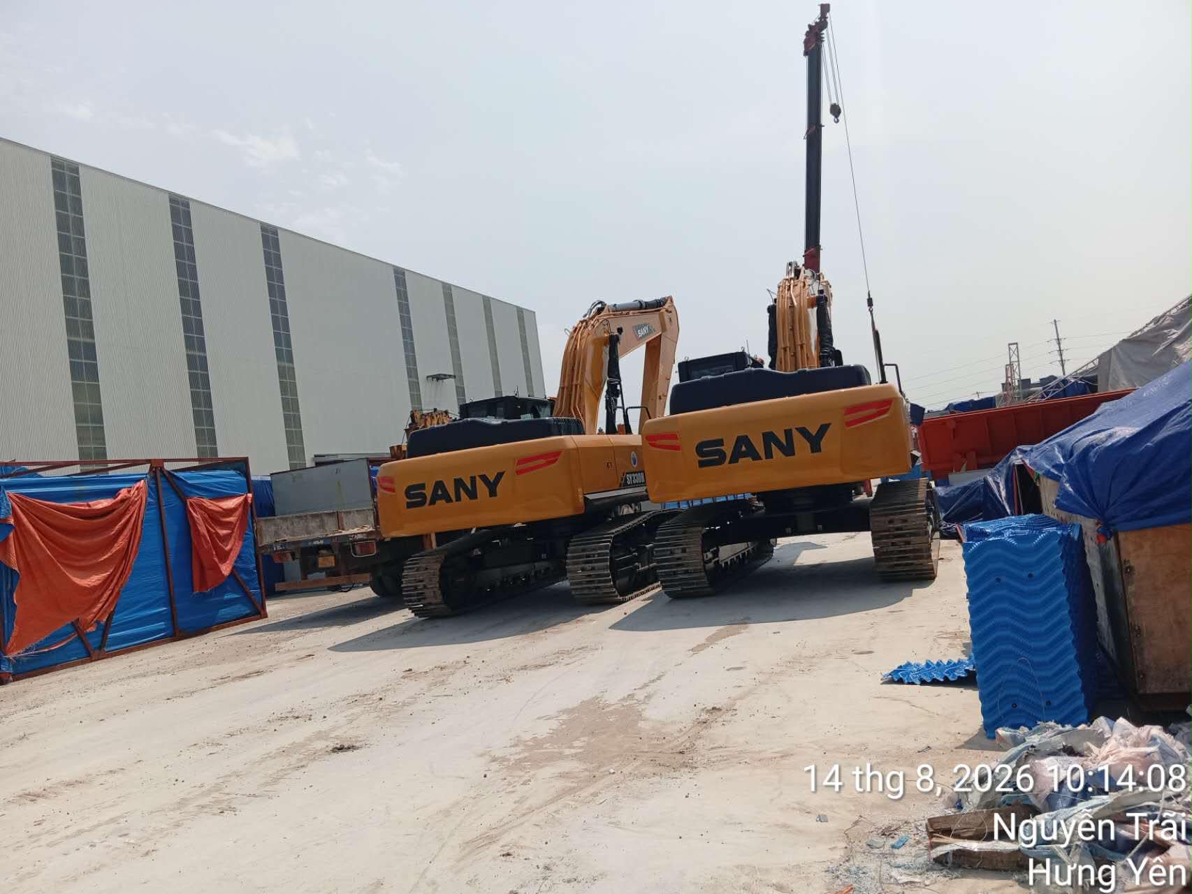máy xúc sany