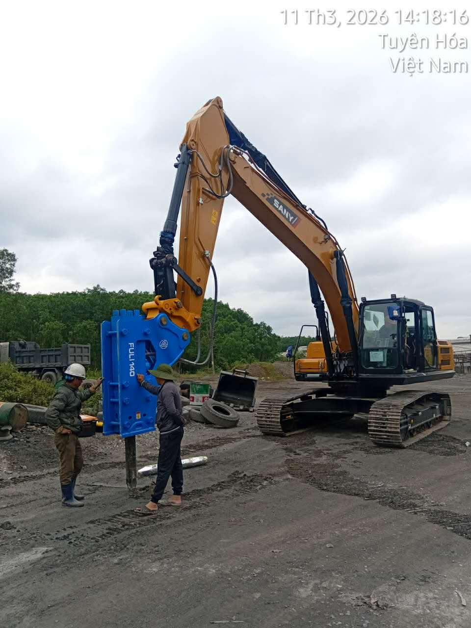 Búa Phá Đá Thủy Lực SANY – Sức Mạnh Vượt Trội, Hiệu Suất Bền Bỉ Cho Mọi Công Trình