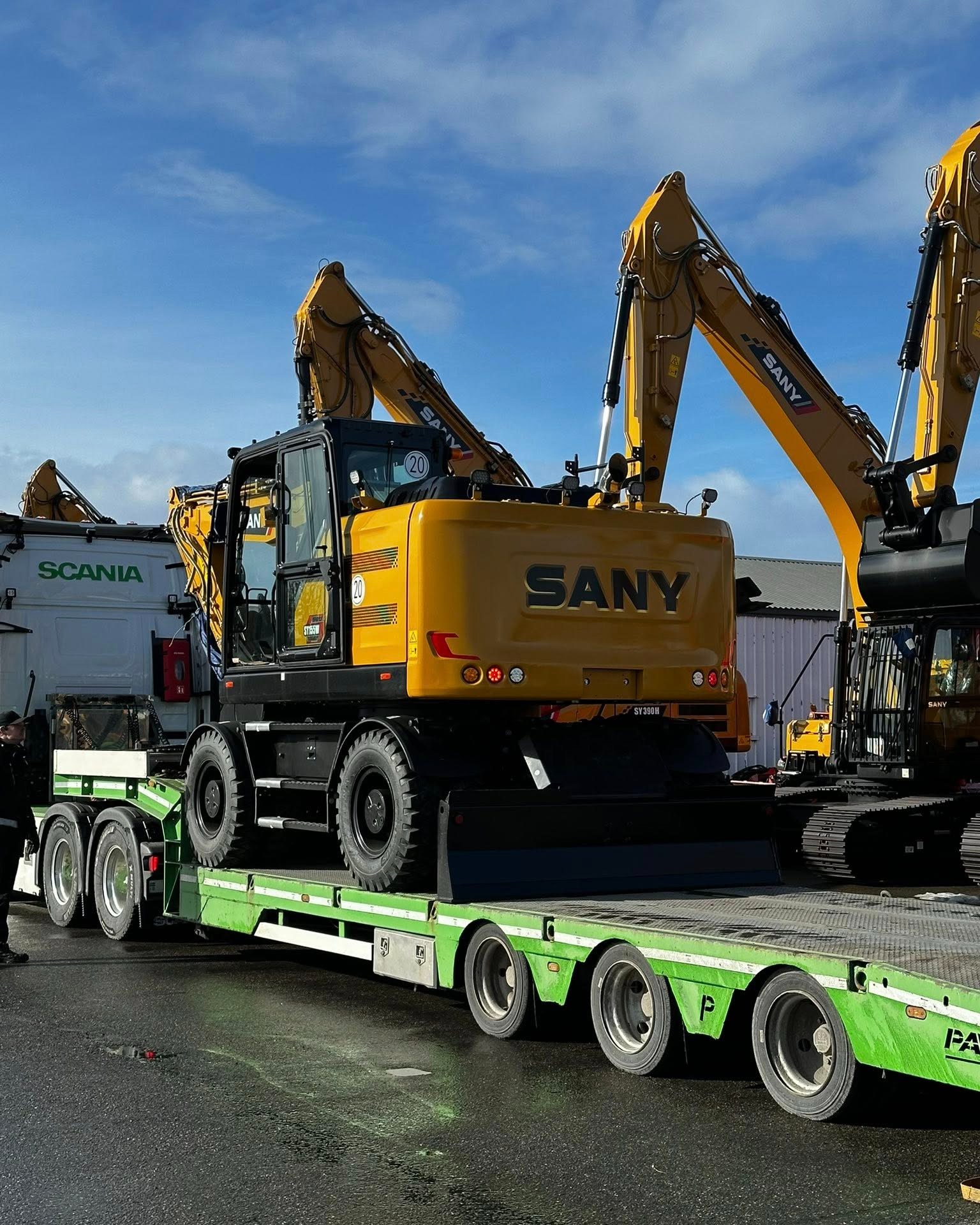 SANY Bắc Âu : giao hàng 30 chiếc tại Iceland