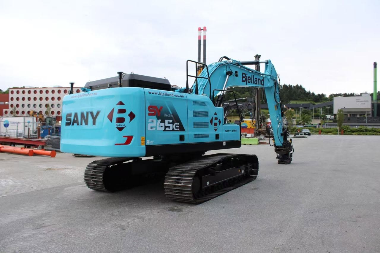 máy xúc điện sany