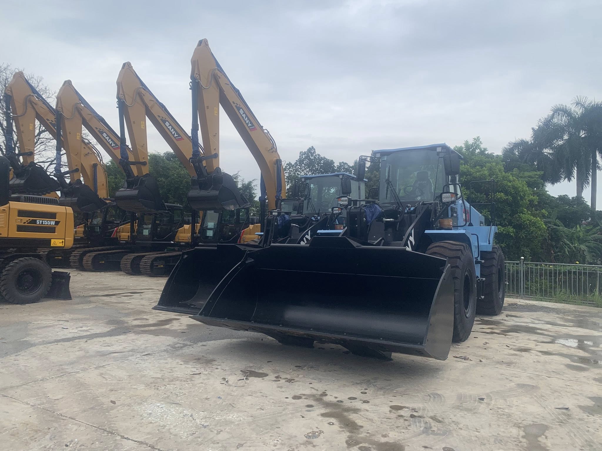 Xúc lật điện SANY SW956E có mặt tại Anh