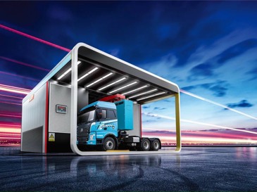 Xe Đầu Kéo Gắn Cẩu Gập: Giải Pháp Vận Chuyển & Xếp Dỡ Tối Ưu Cho Doanh Nghiệp