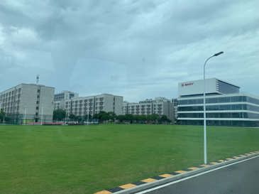Thăm Nhà Máy SANY Côn Sơn 123ha: Góc Nhìn Sales Thực Tế