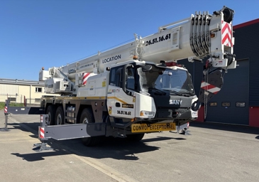 Cẩu địa hình điện SANY SAC600E mới đã được bàn giao tại Pháp